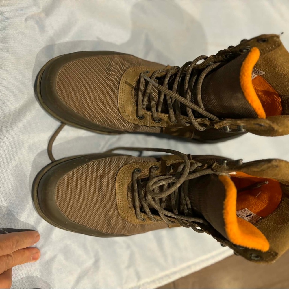 Warm and nice boots